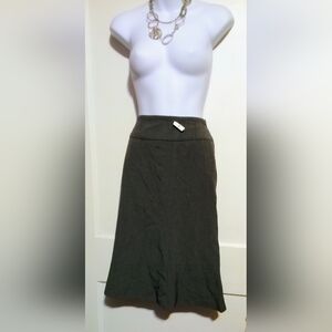 🛍️ BUNDLE ONLY 🛍️dressbarn Charcoal A-Line Skirt